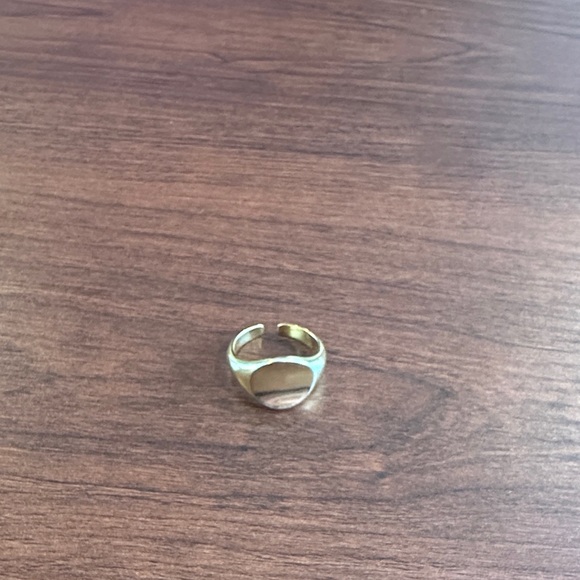 Gold Signet Ring - Classic Rounded Face - Picture 3 of 4